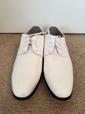 Men's Bruno Marc Classic Glossy White PU Oxford Shoes